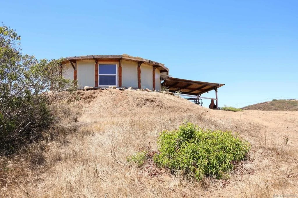 Photo of 1388 Marron Valley