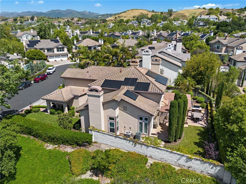 Photo of 2 Stoneridge