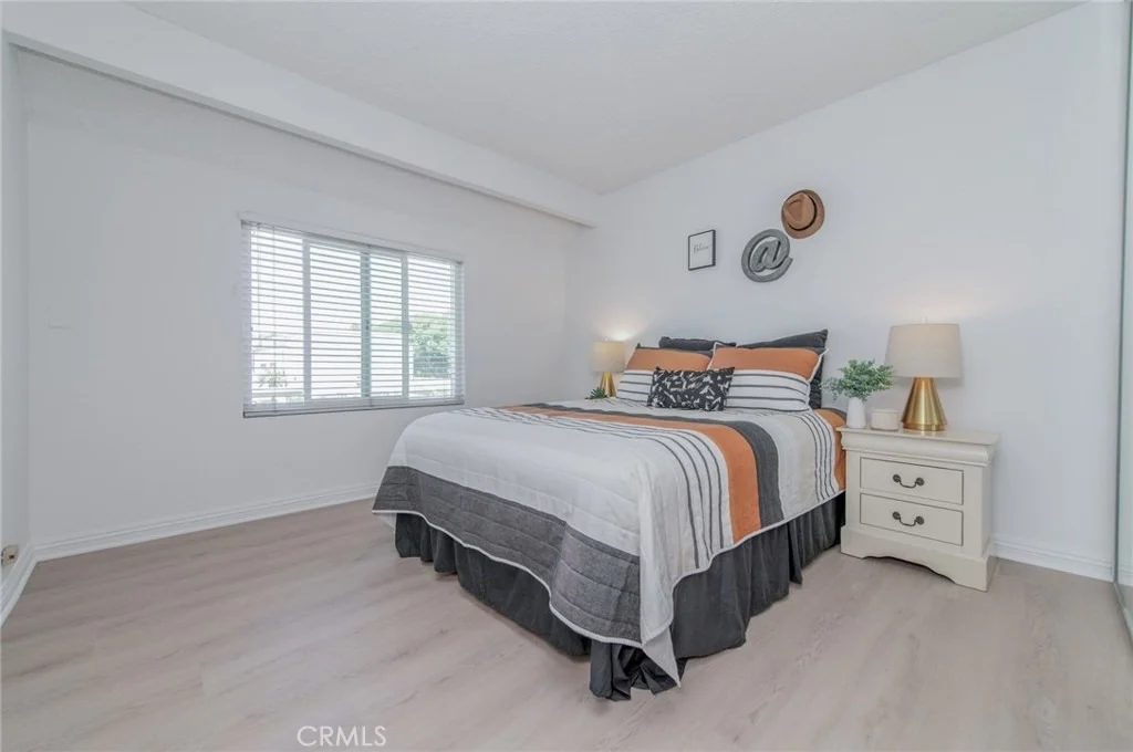Photo of 44 Fallbrook