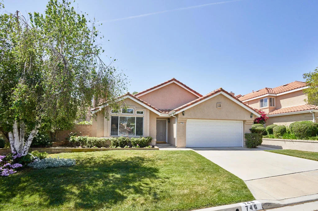 Photo of 746 Cranmont Court
