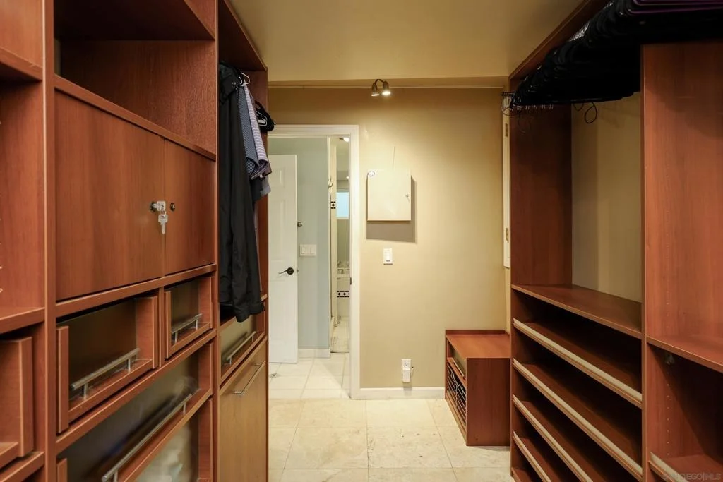 Photo of 6475 Malcolm Dr