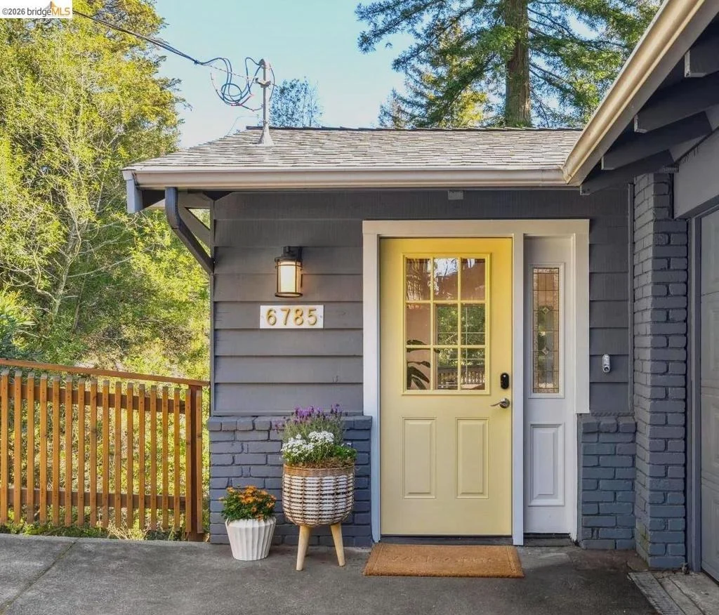 Photo of 6785 AITKEN DR.