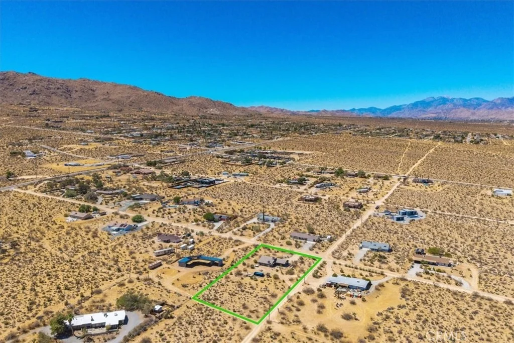 Photo of 7119 Saddleback Road