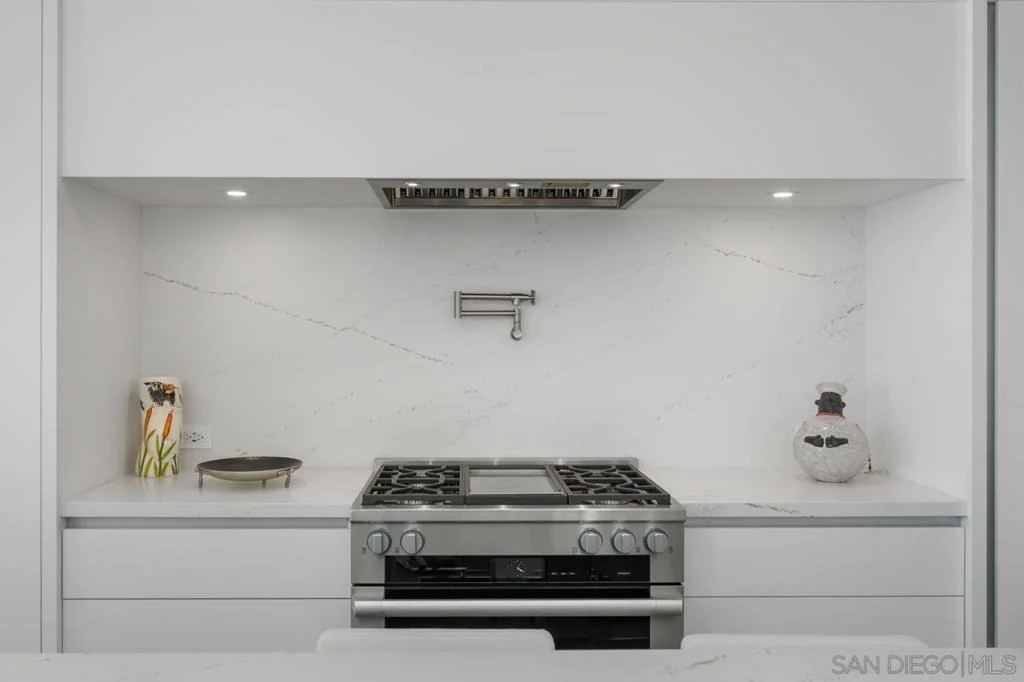 Photo of 2879 Caminito Merion