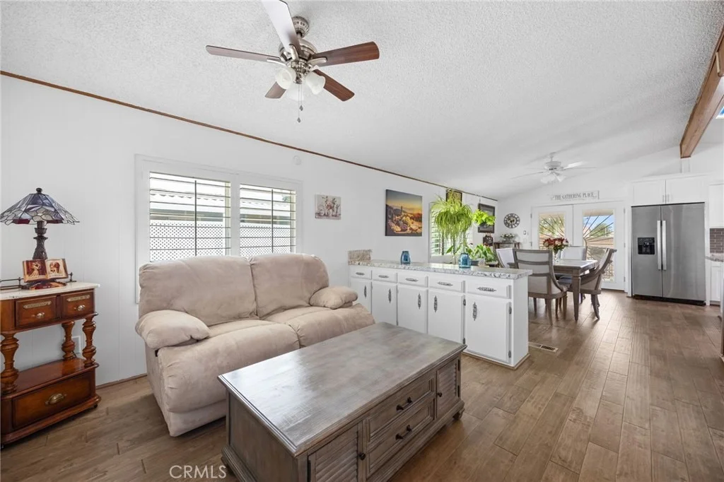 Photo of 1474 Bishop Drive