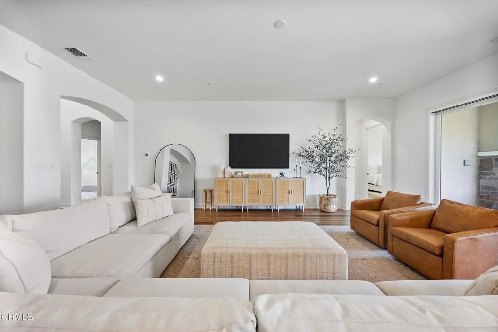 Photo of 3326 Madrone Lane