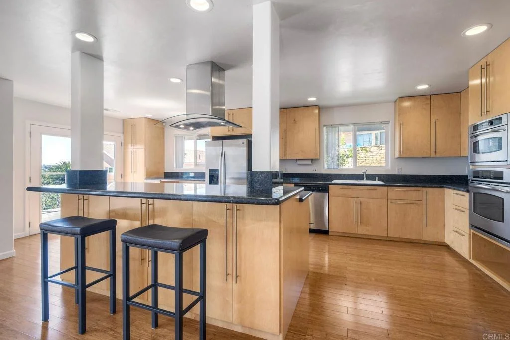 Photo of 1315 Alta Vista Drive