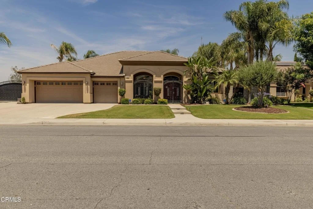 Photo of 13510 Hinault Drive