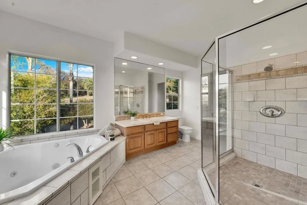 Photo of 1021 Marine View Drive