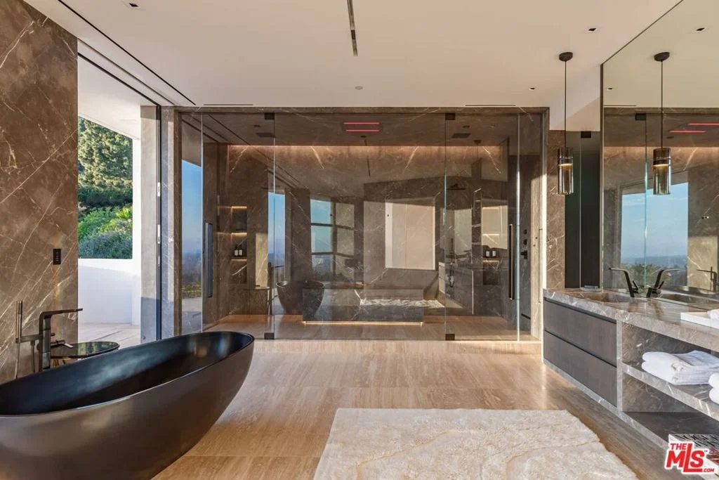 Photo of 9259 Robin Drive