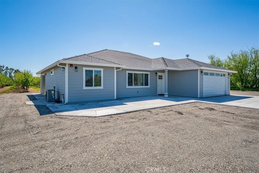 Photo of 24565 Foster Road