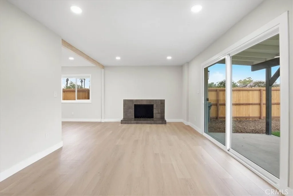 Photo of 7614 Tamarind