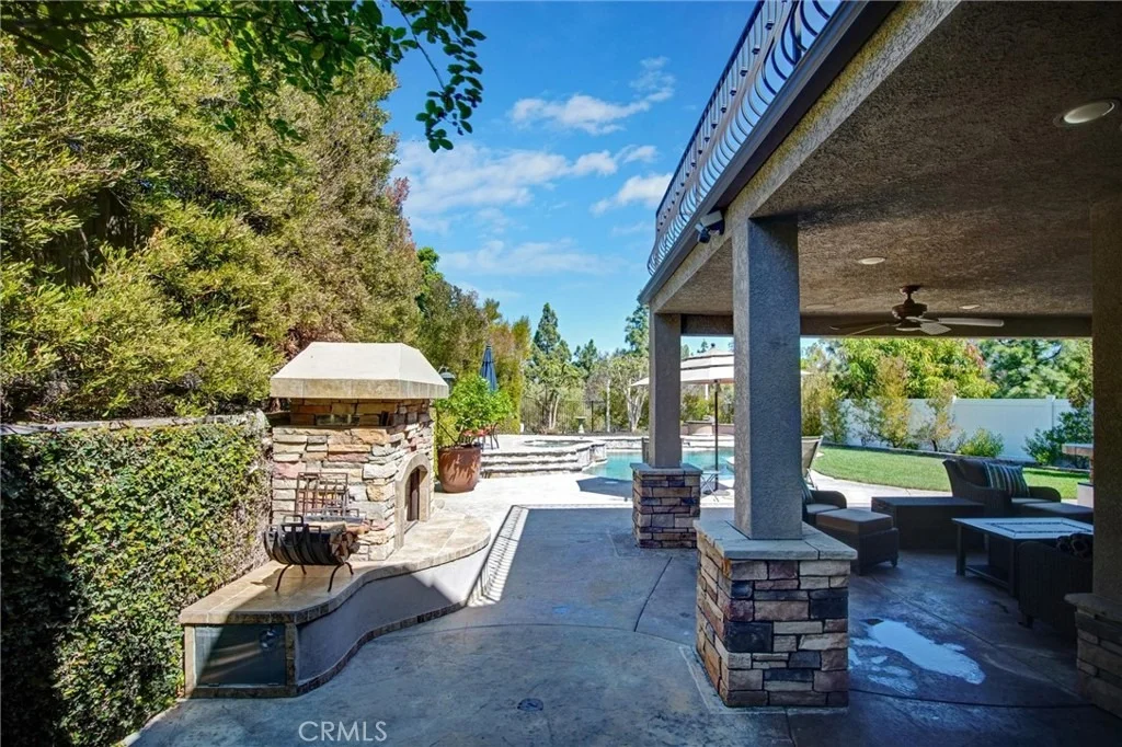 Photo of 445 Somerset Circle