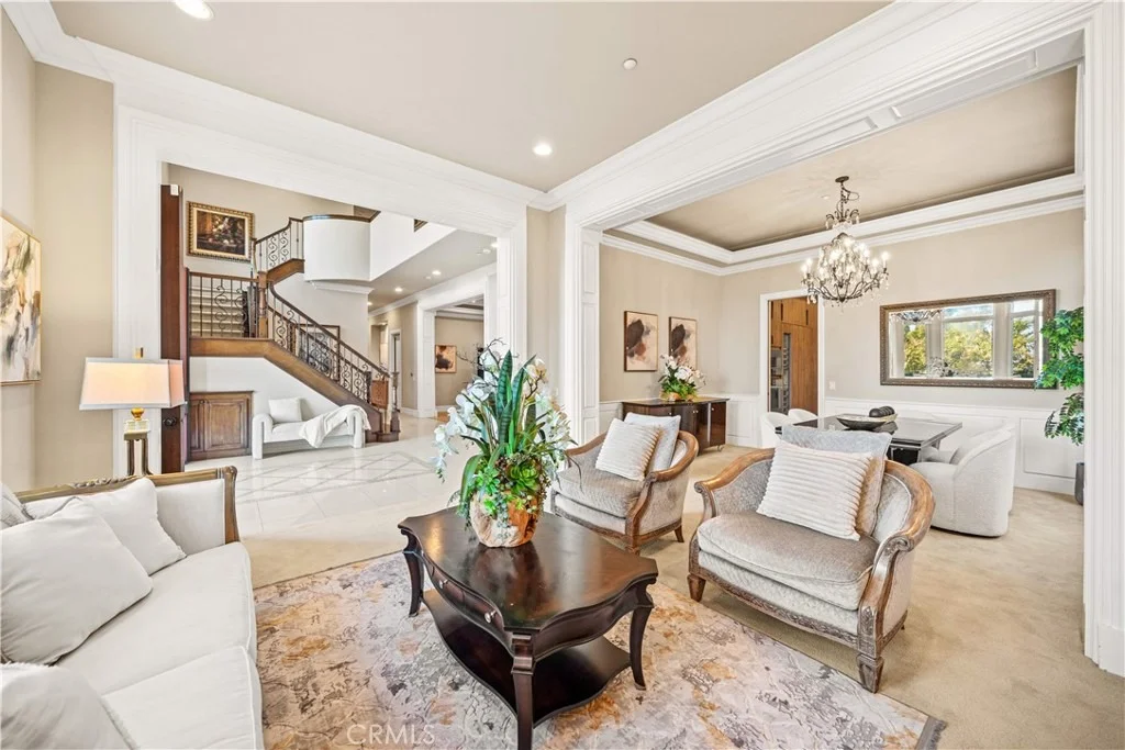 Photo of 325 N Terrace View