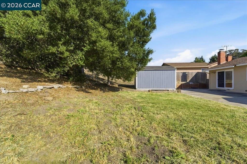 Photo of 2648 Shamrock Dr