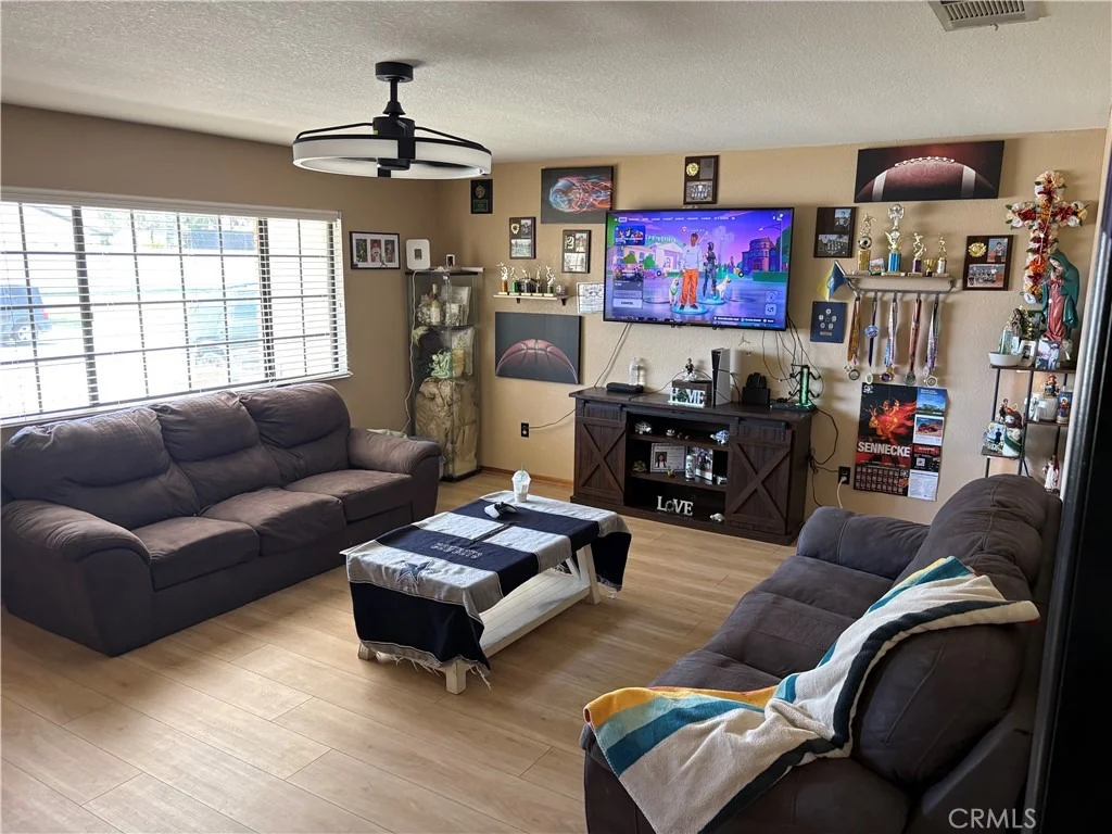 Photo of 4050 Bordeaux Lane