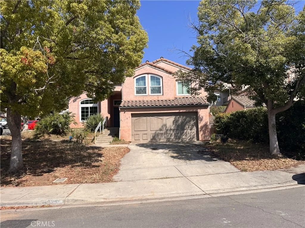Photo of 1381 Gilmore Place