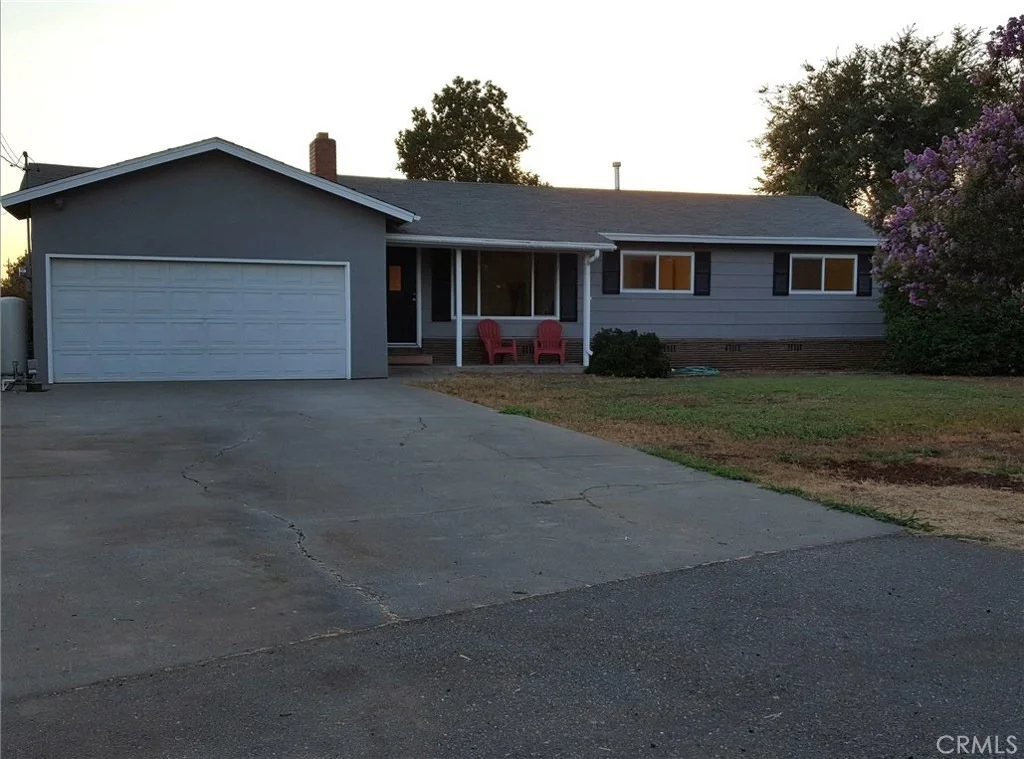 Photo of 9109 Midway