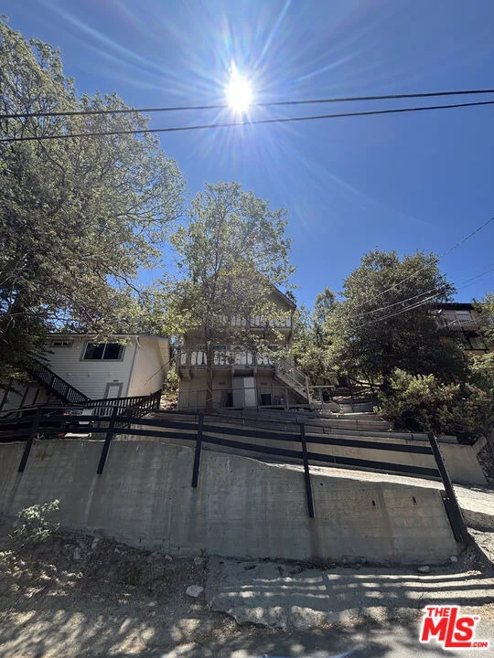 Photo of 1327 Evergreen Lane