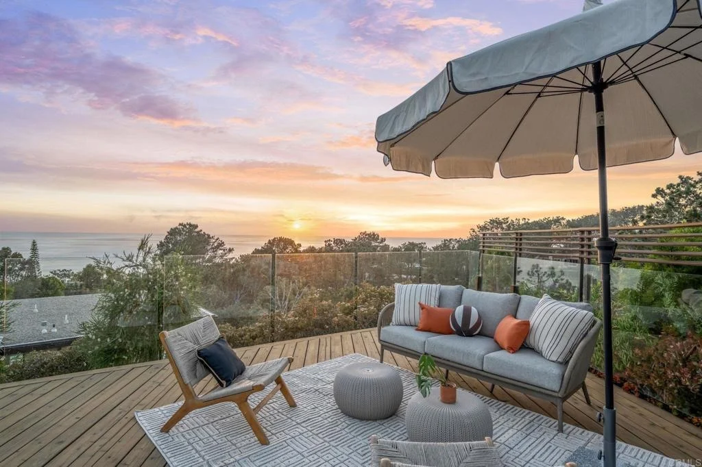 Photo of 280 Torrey Pines Terrace