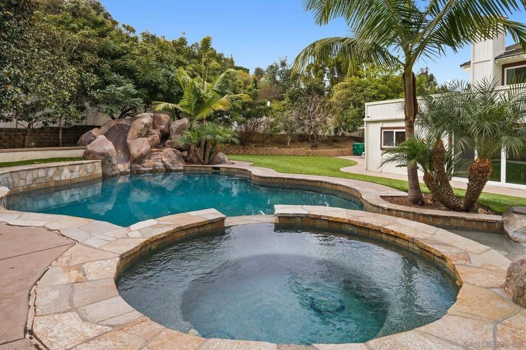 Photo of 2505 Hidden Valley Pl