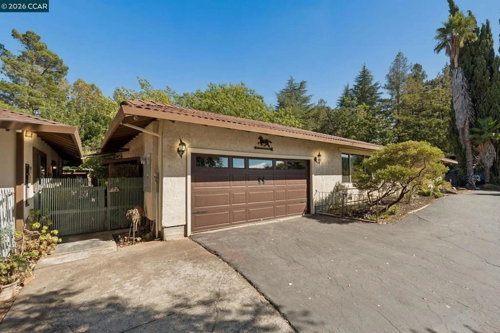 Photo of 834 Carter Acres Ln