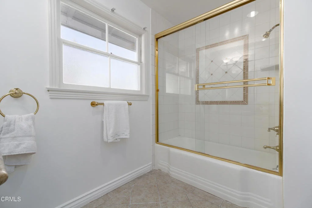 Photo of 2810 Devonport Road