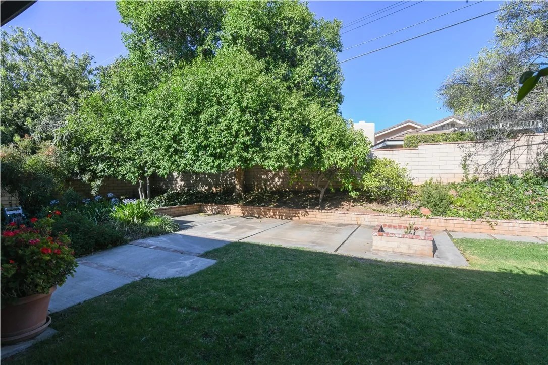 Photo of 5306 Bardwell