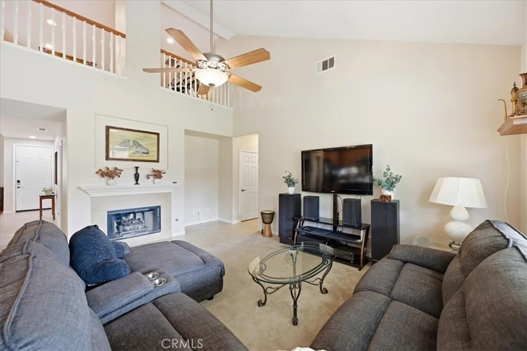 Photo of 37052 Almond