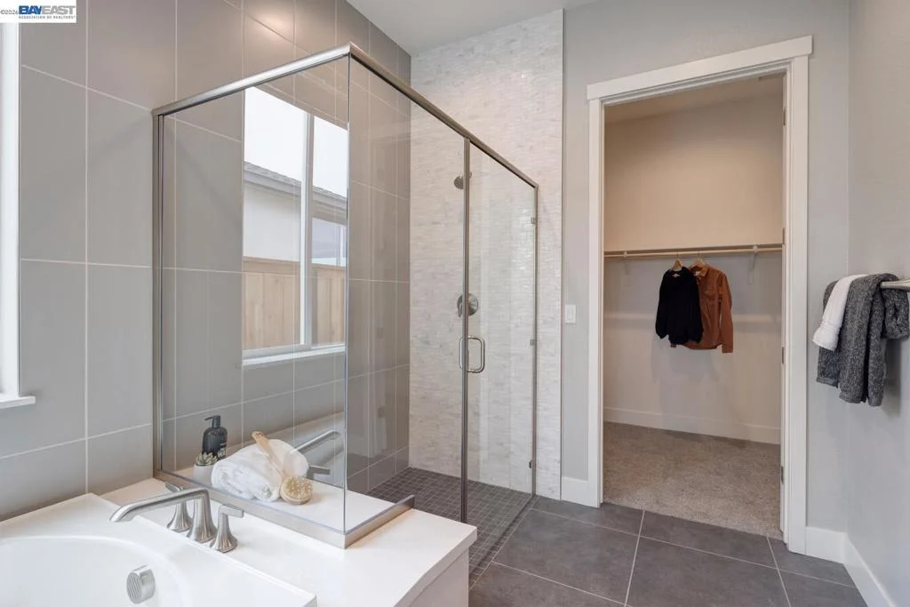 Photo of 1288 Parkcrest Circle