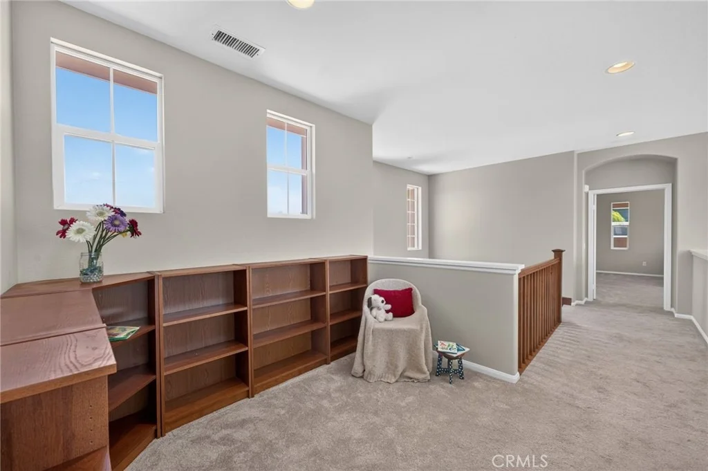 Photo of 2332 Douglaston