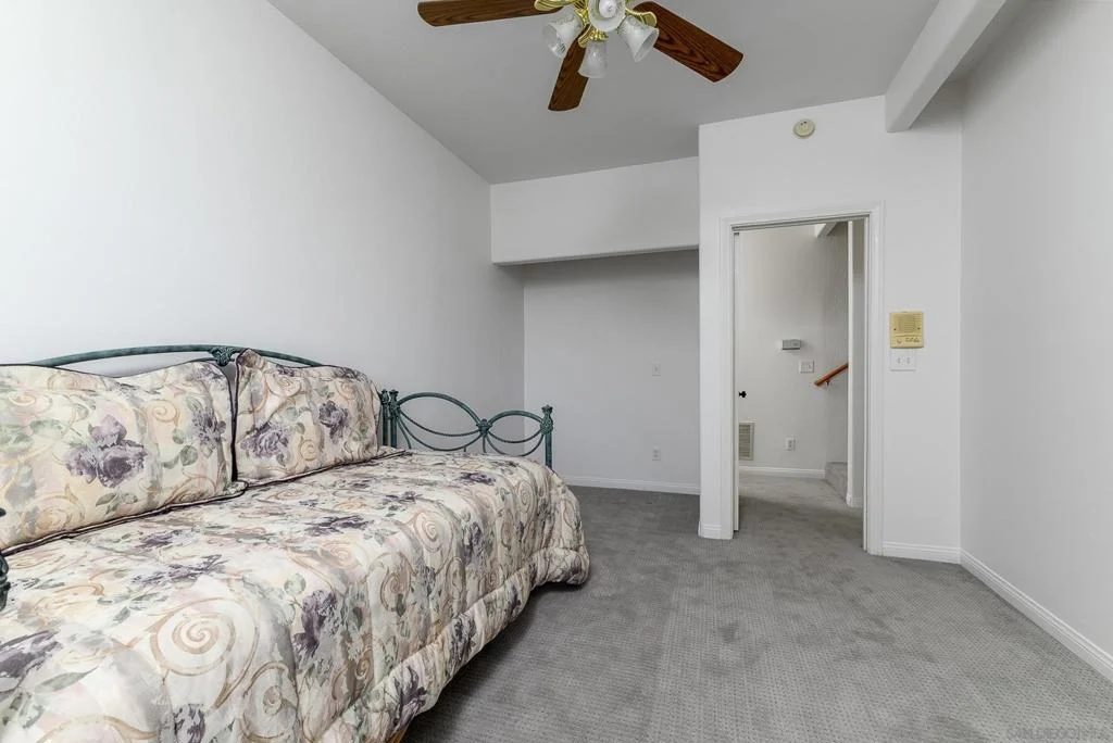 Photo of 1577 Oak Land