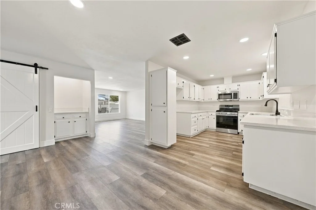 Photo of 41870 B street
