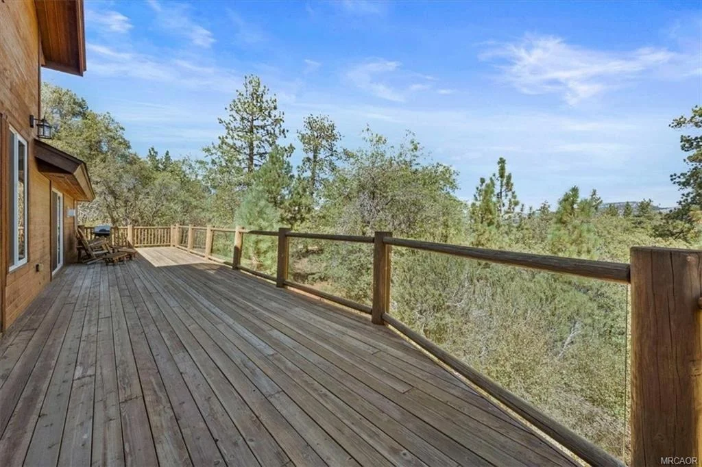 Photo of 1147 Alameda Road