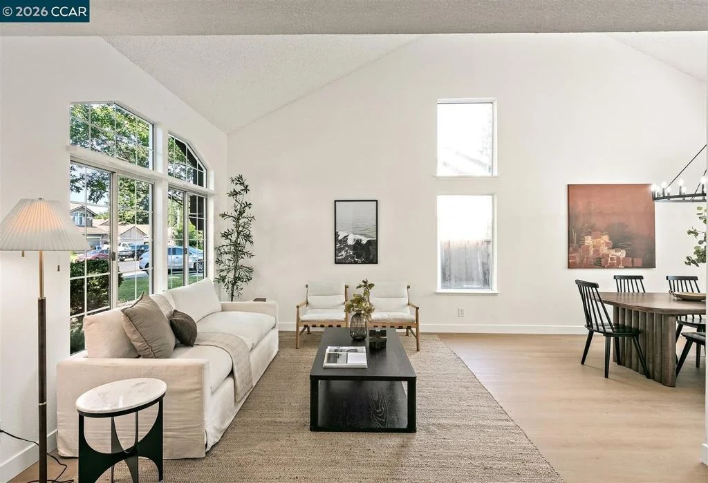Photo of 1180 Amanda Cir