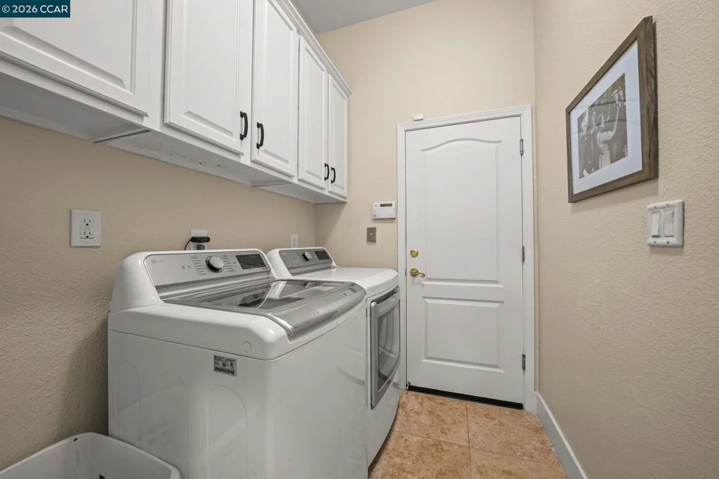 Photo of 110 Forest Hill Dr