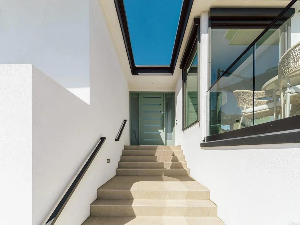 Photo of 1110 Solana Drive