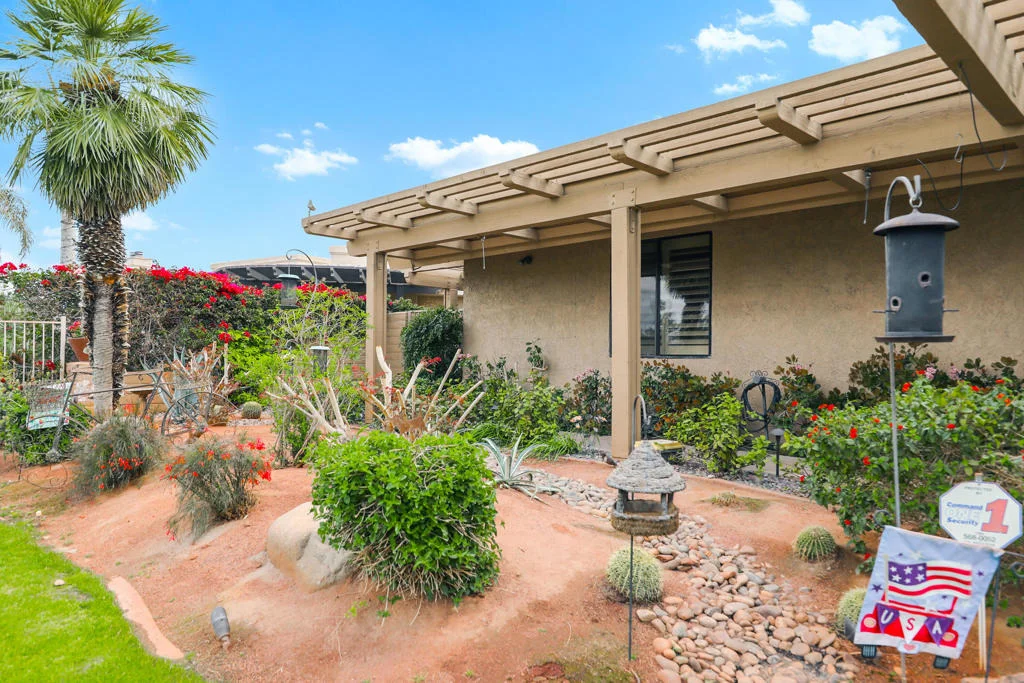 Photo of 43761 Chapelton Drive