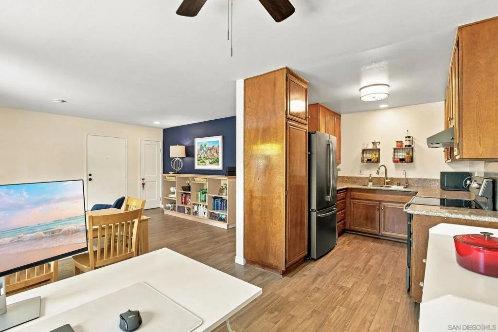 Photo of 9645 Easter Way
