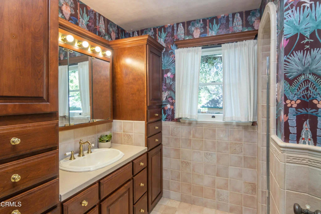 Photo of 1144 Tierra Alta Drive