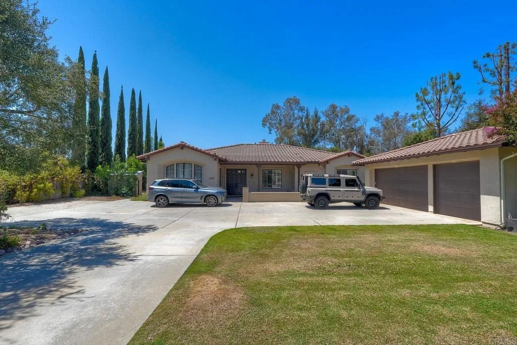 Photo of 3737 35 Cedar Vale Way