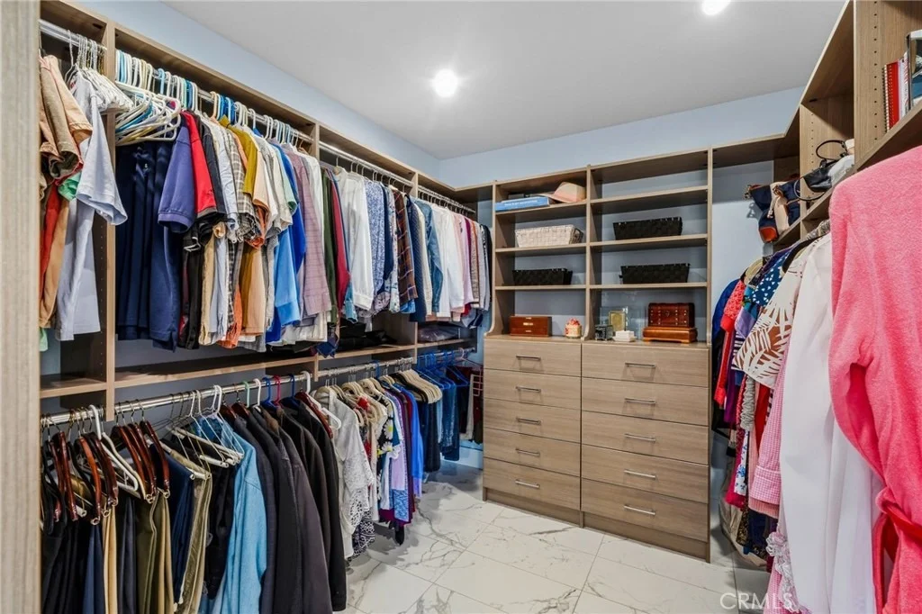 Photo of 2886 Crownview