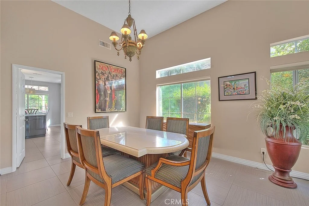 Photo of 16049 Pinnacle