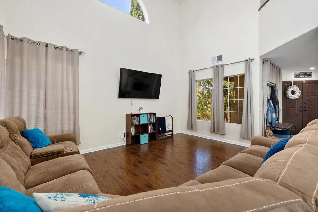 Photo of 575 Port Harwick