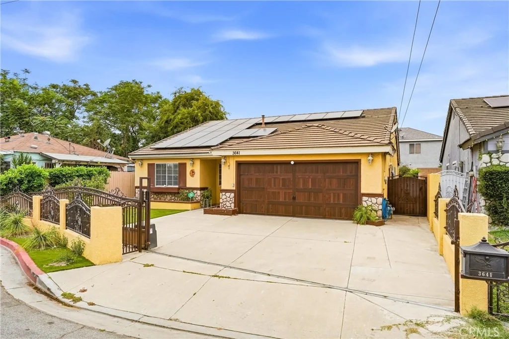 Photo of 3641 Rhodes