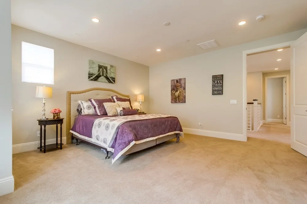 Photo of 663 Polaris Dr