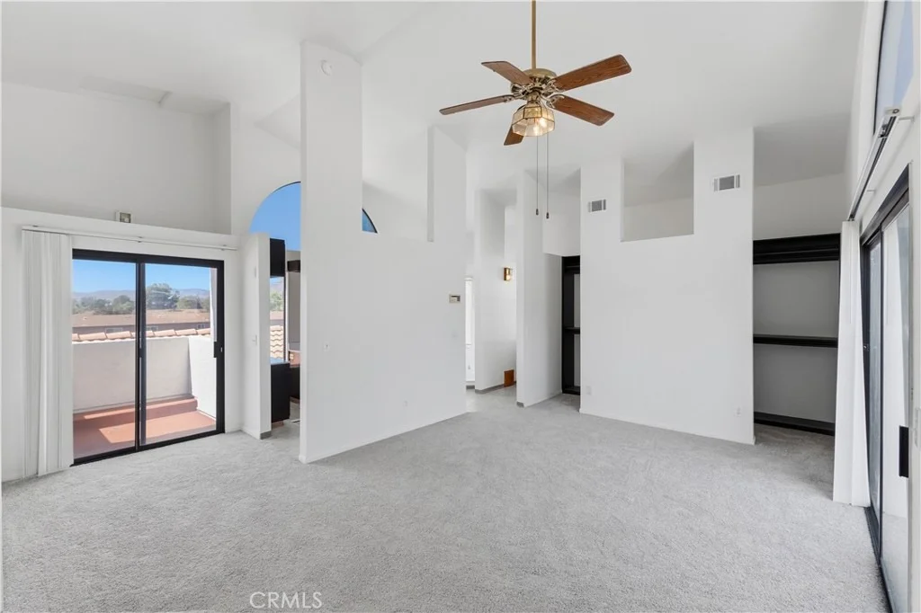 Photo of 9650 Farmington Drive