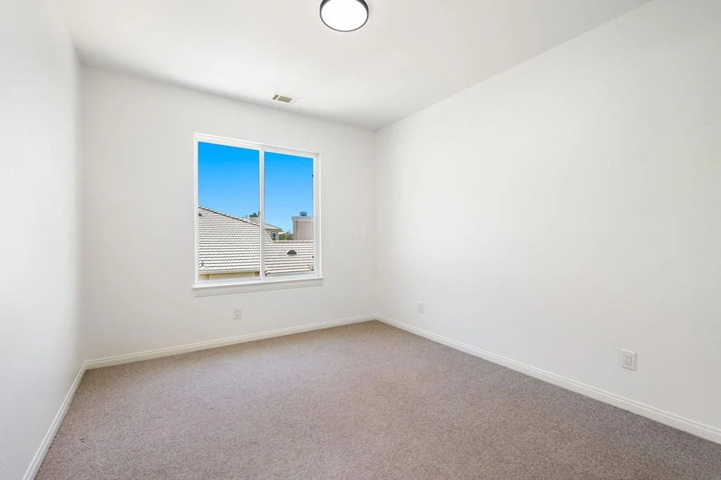 Photo of 13435 Canyon Crest Road