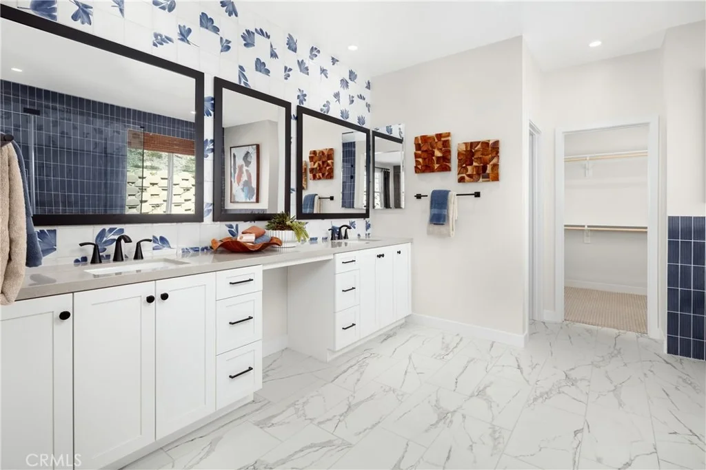 Photo of 22129 Portofino