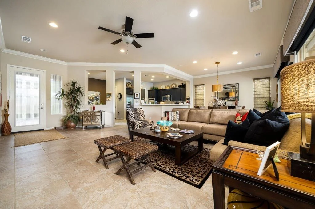 Photo of 81194 Avenida Colonias